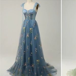Zapaka blue corset gown